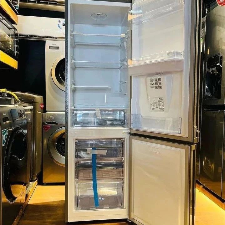 Hisense 203L Double Door Fridge REF203DR