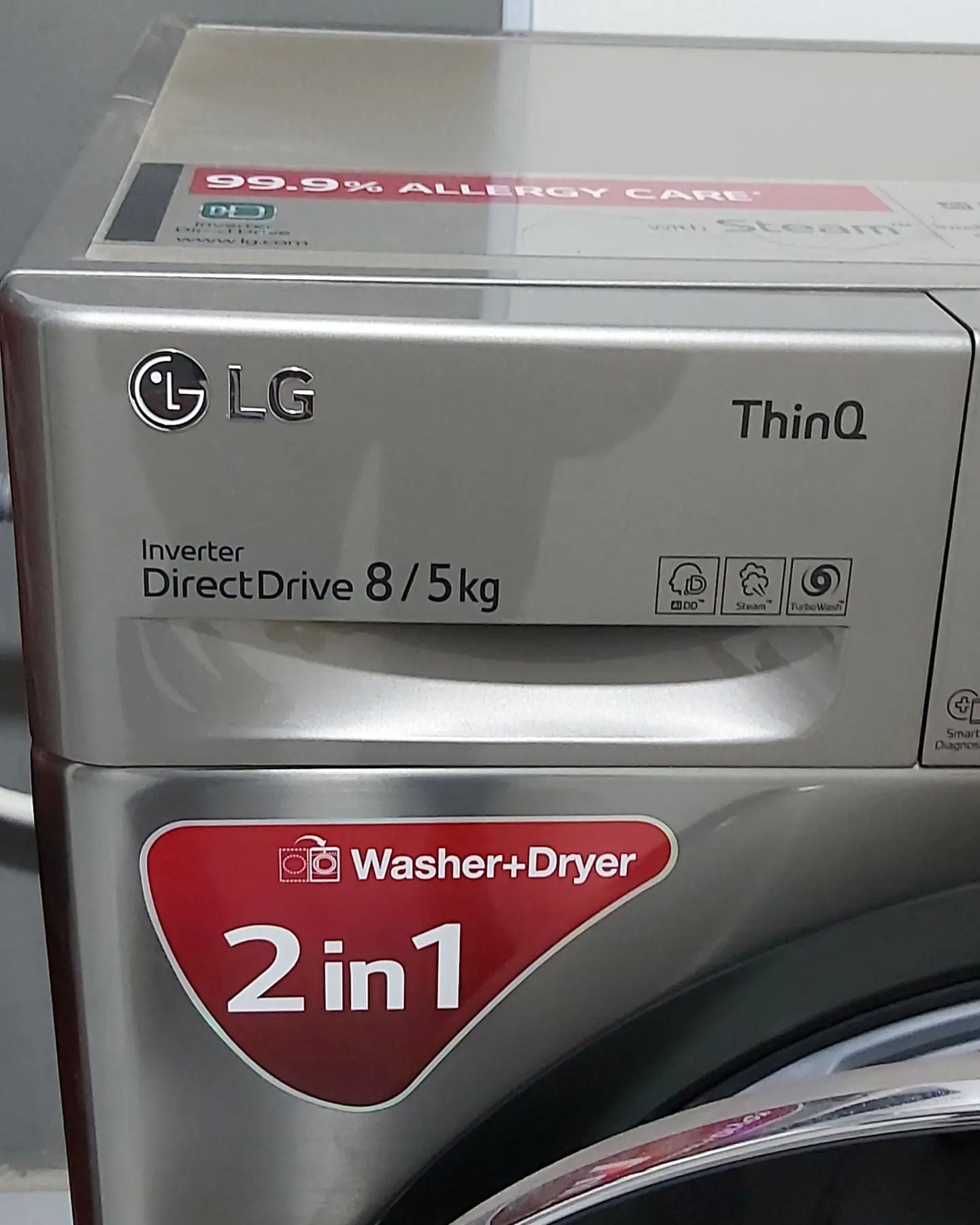 LG F4J3TMG5P Front Load Washer Dryer, 8/5KG - Silver by LG