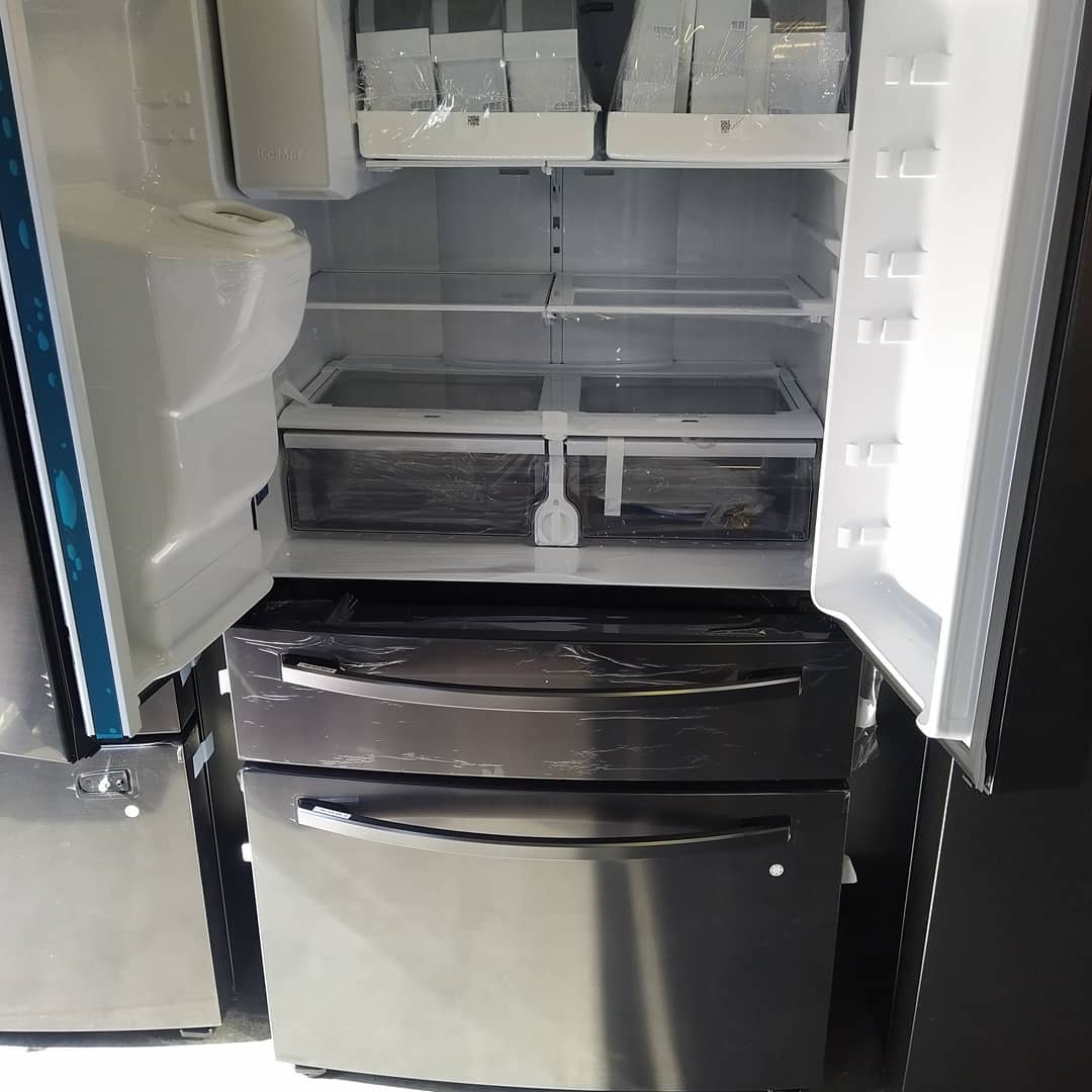 Samsung 602 Litres RS65R5691M9 french door fridge