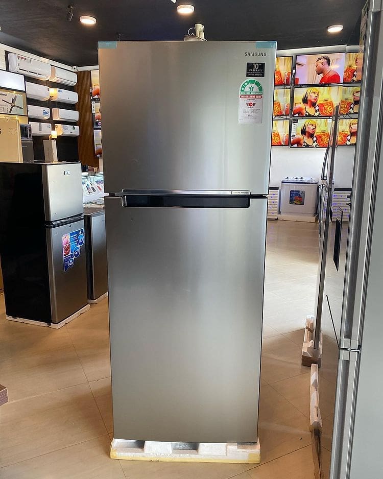 Samsung 364L, Fridge Top Mount Freezer Refrigerator Silver