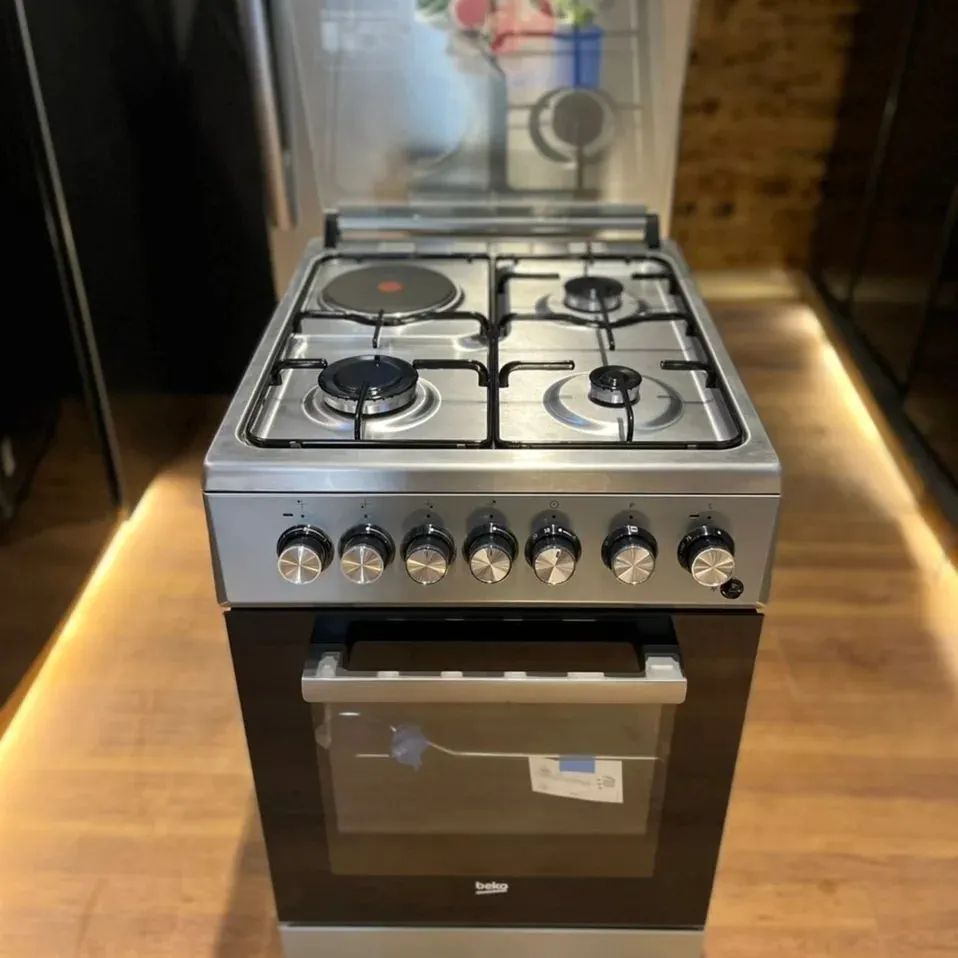 Beko Gas cooker -3 Gas + 1 Electric Plate FSS531110GS