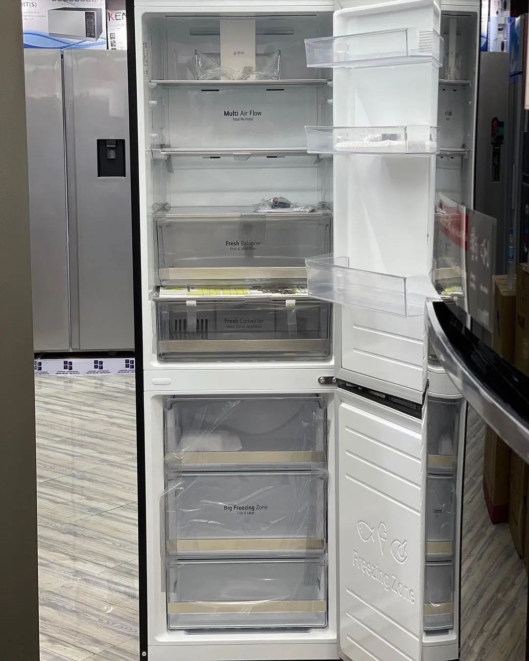 Lg fridge 335 litres